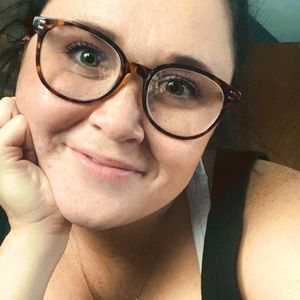 Meet your Posher, Kaitlyn